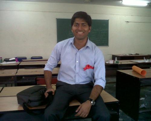 Ravi in college