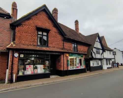 Burnham High Street Shop 1